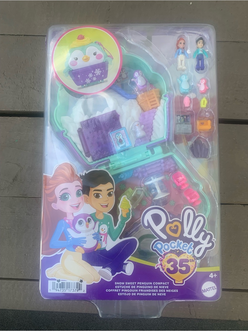 Polly Pocket Snow Sweet Penguin Compact - Purple & Teal